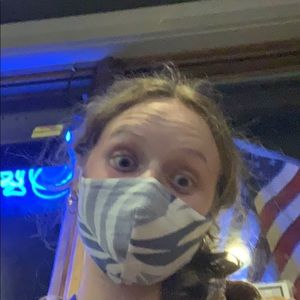 Meet your Posher, Ansley